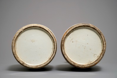 A pair of large Chinese qianjiang cai vases, 19/20th C.